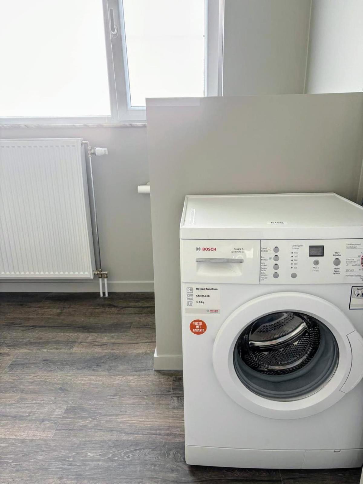 Zonhoven B&B Casa Roman & Vakantiewoning Voor 1 Pers Tot Max 32 Personen المظهر الخارجي الصورة